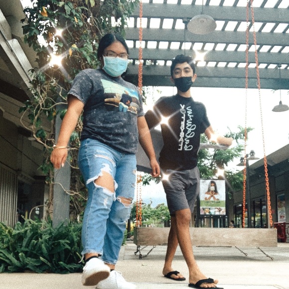 Meet your Posher, Vinolynn - Picture 4 of 5